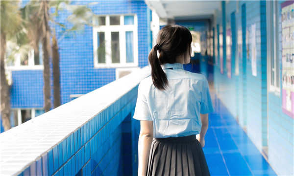 环江如何找到一个可以帮助我生孩子的女人？