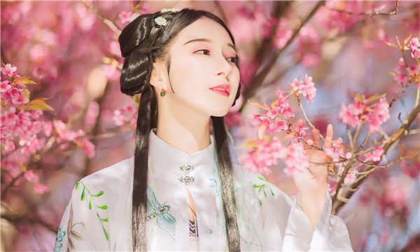 环江供卵试管婴儿：助您实现家庭梦想的科学方案